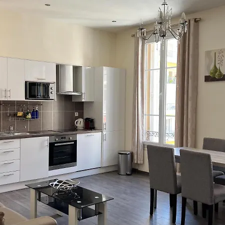 Centre, 3 Chambres, Et La Croisette A 50m Cannes